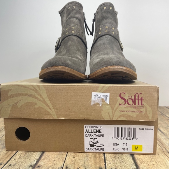 Sofft Allene Studded Booties in Taupe Suede, Size 7.5 M - Picture 13 of 16